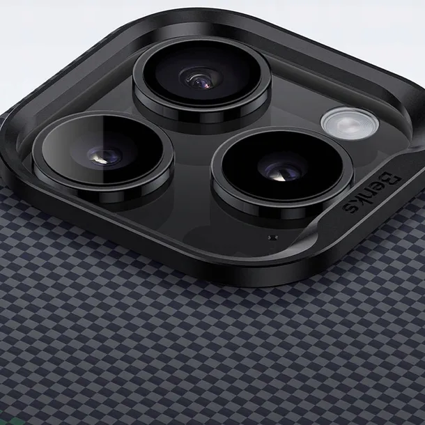 plecki-benks-do-apple-iphone-16-pro-max-czarny-marka-benks