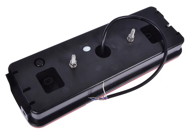 l1818-lampa-tylna-p-waga-z-opakowaniem-1-25-kg