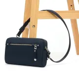 saszetka-kopertowka-antykradziezowa-pacsafe-w-3-in-1-sling-black-cechy-dodatkowe-kieszonka-na-telefon