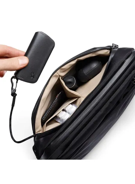 torba-na-ramie-bellroy-transit-sling-5-l-black-cechy-dodatkowe-kieszonka-na-telefon