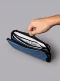 saszetka-na-ramie-alpaka-flight-pouch-blue-cechy-dodatkowe-kieszonka-na-telefon