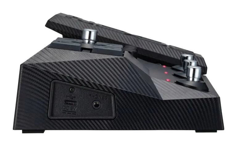 zoom-g2x-four-multiefekt-gitarowy-procesor