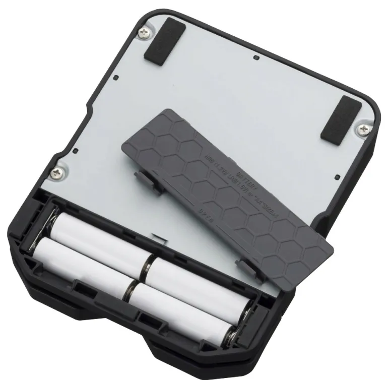 zoom-g1-four-multiefekt-do-gitary-waga-z-opakowaniem-0-4-kg