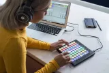 kontroler-novation-launchpad-mini-mk3-waga-z-opakowaniem-0-02-kg-marka-novation