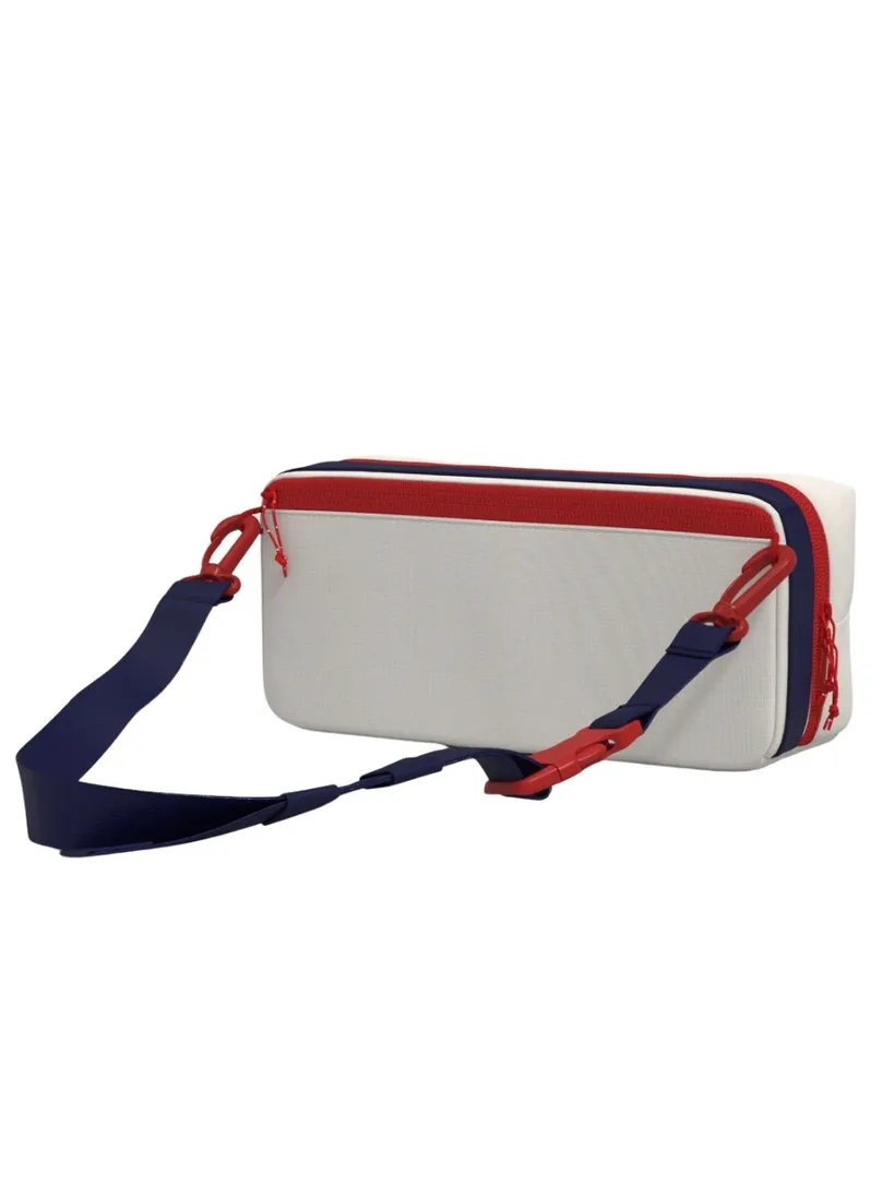 cabinzero-saszetka-na-ramie-tech-pouch-bialy