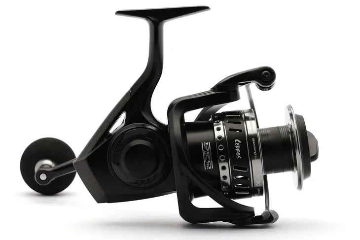 kolowrotek-okuma-cedros-cj-10000-nawoj-112-cm