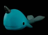 lampka-nocna-na-baterie-dhink-narwal-sky-blue-plec-brak-informacji