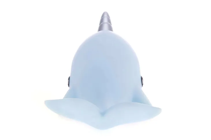 lampka-nocna-na-baterie-dhink-narwal-sky-blue-certyfikat-ce