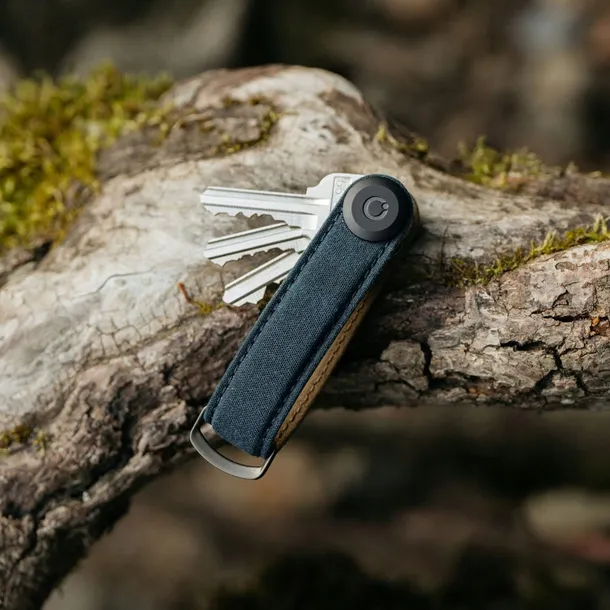 etui-organizer-na-klucze-orbitkey-waxed-canvas-navy-blue-material-dominujacy-bawelna