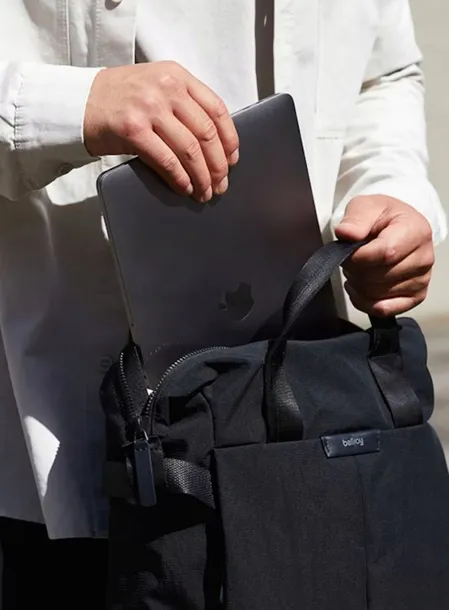 plecak-miejski-torba-bellroy-tokyo-totepack-raven-wysokosc-44-cm