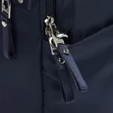 pacsafe-plecak-miejski-niebieski-wzor-dominujacy-bez-wzoru