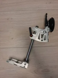 uchwyt-ked-z-przyssawka-do-przetwornikow-garmin