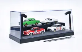 gablota-z-plexi-z-oswietleniem-led-do-modeli-czarny-cokol-1-43-1