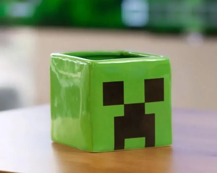 minecraft-kubek-creeper-40487-rodzaj-gadzetu-gamingowy