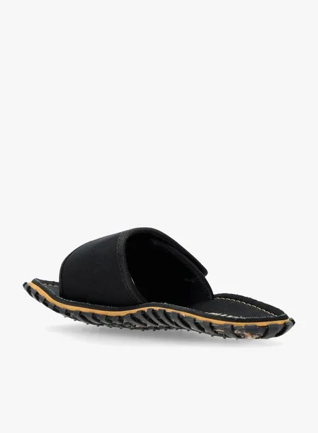 klapki-gumbies-strider-slides-black-37-material-podeszwy-guma-z-recyklingu