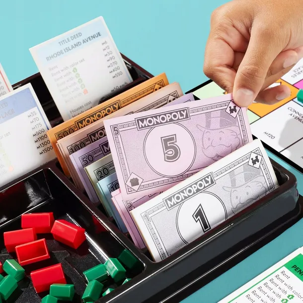 gra-planszowa-hasbro-monopoly-maksymalna-liczba-graczy-6