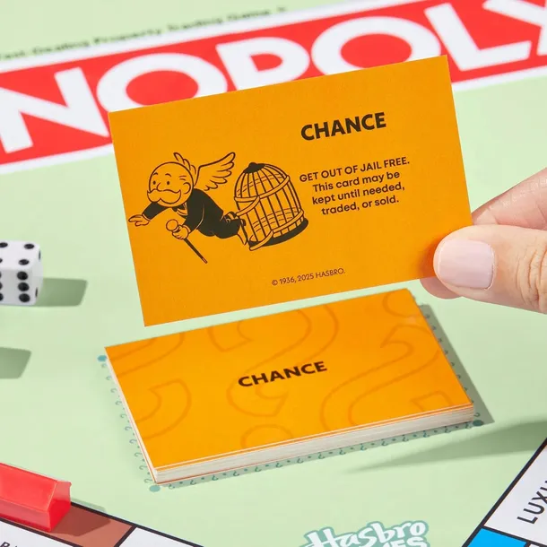 gra-planszowa-hasbro-monopoly-nazwa-monopoly