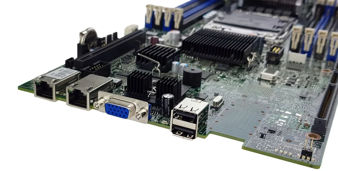 plyta-glowna-intel-s2600wp-intel-lga-2011