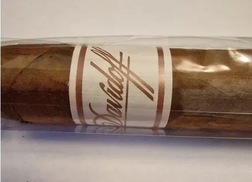 cygaro-davidoff-robusto-125-cm-kraj-pochodzenia-dominikana