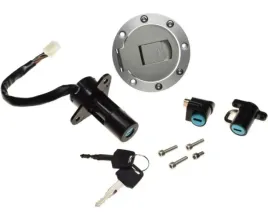 stacyjka-z-zestawem-zamkow-komplet-motorower-junak