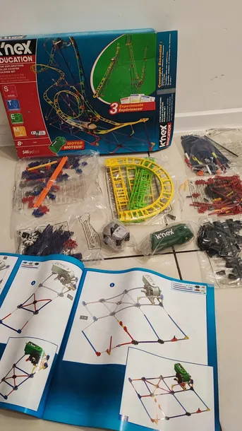 k-nex-education-stem-explorations-swing-ride-budowa-karuzeli-77077-wiek-dziecka-8-lat