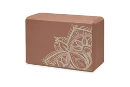 kostka-do-jogi-essentials-cinnamon-point-gaiam