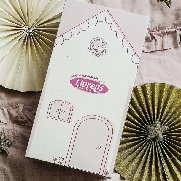 lalka-llorens-30009-cuquito-plec-dziewczynki