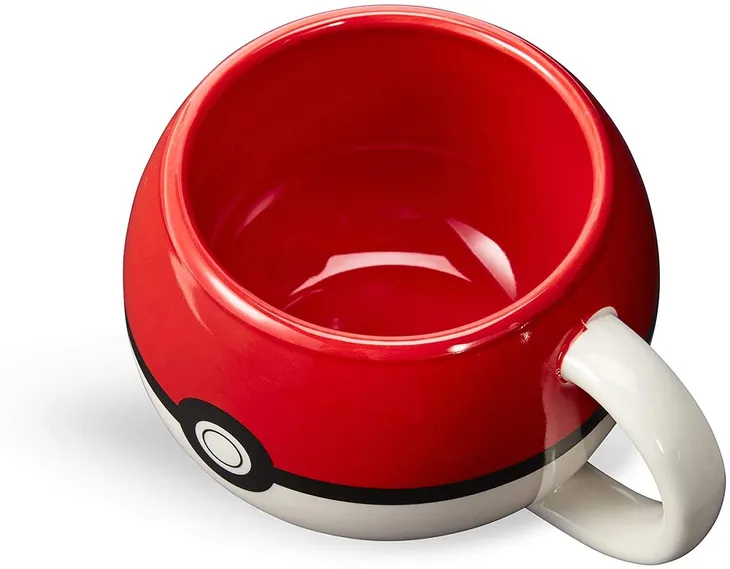 pokemon-44675-kubek-pokeball-445-ml-pojemnosc-445-ml