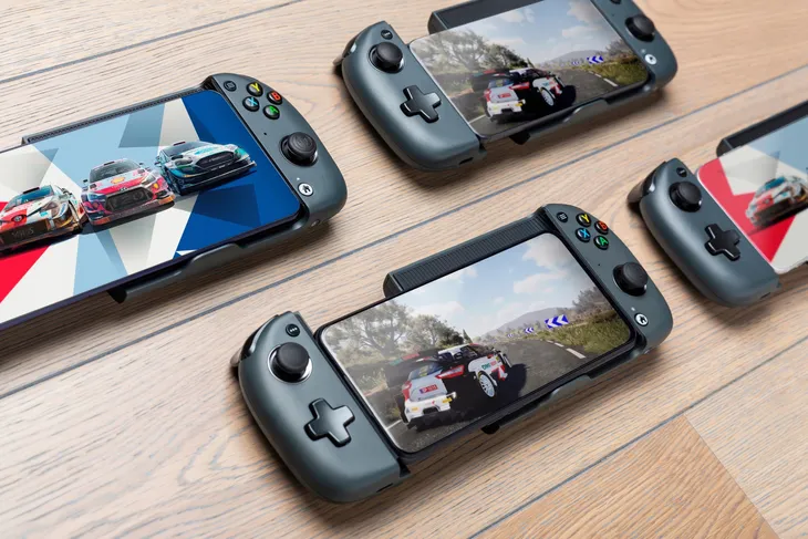 nacon-xbox-series-pad-przewodowy-compact-pro-zawiera-baterie-tak