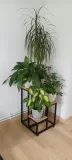 kwietnik-stojak-na-kwiaty-4-poziomowy-kaskada-metalowy-loft-vilde-69-cm-marka-vilde