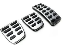 piekne-alu-nakladki-na-pedaly-kia-stonic-manual