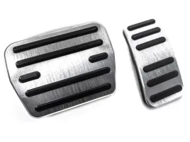 piekne-alu-nakladki-na-pedaly-seat-exeo-automat