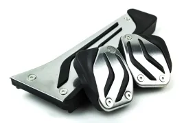 piekne-alu-nakladki-na-pedaly-kazde-bmw-manual