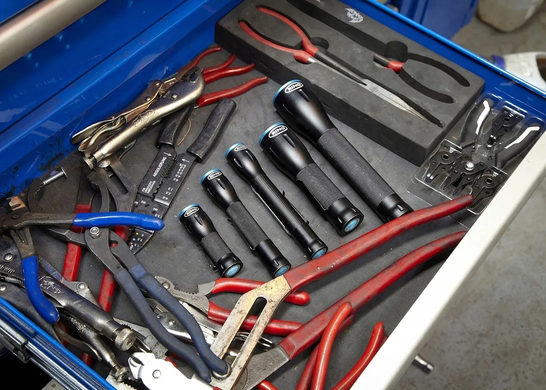 latarka-miniaturowa-ring-110-lm-led