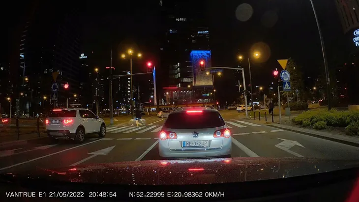 wideorejestrator-vantrue-e1-gps-full-hd-przekatna-ekranu-1-54