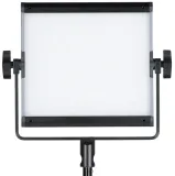 panel-led-quadralite-thea-300-rgb-pro-2800-8000k-30w-zasilacz-torba-liczba-zrodel-swiatla-1
