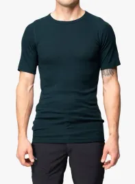 koszulka-termoaktywna-devold-lauparen-merino-190-base-tee-ink-xl