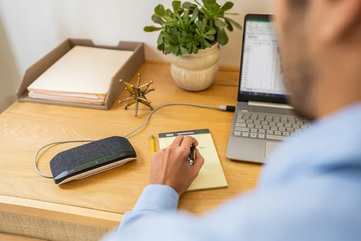 hp-inc-hp-poly-sync-10-usb-a-usb-c-speakerphone-model-telefon-konferencyjny-poly-sync-10-usb-a-usb-c