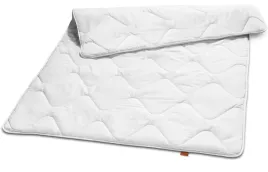 sleeping-koldra-caloroczna-pikowana-biala-dla-dziecka-dziecieca-135x200-cm