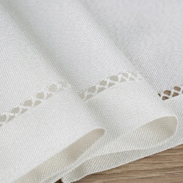 obrus-emily-140-x-220-cm-bialy-ksztalt-prostokatny