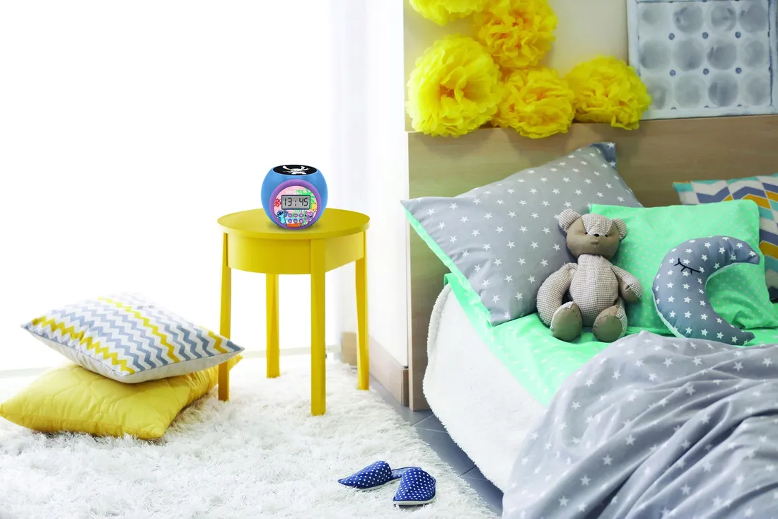 budzik-z-projektorem-lexibook-stitch-rl977d