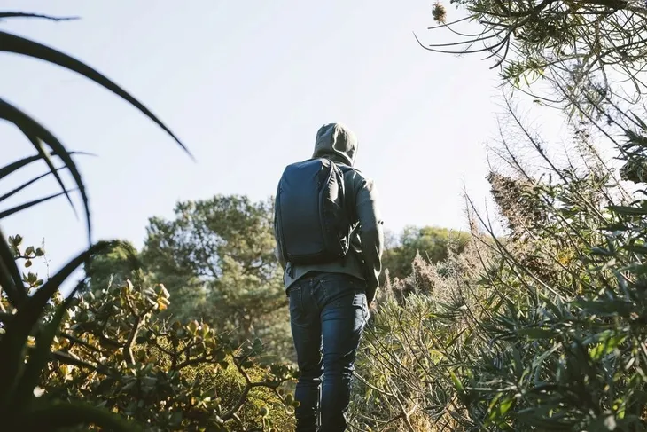 plecak-peakdesign-everyday-backpack-20l-zip-niebieski-edlv2-marka-peak-design-model-everyday-backpack-20l-zip-v2