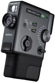 hybrydowy-aparat-natychmiastowy-fujifilm-instax-mini-evo-cinema