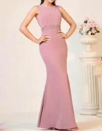 rozowa-sukienka-maxi-gladka-okragly-dekolt-bez-rekawow-klasyczna-shein-36