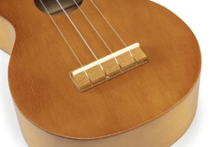 ukulele-sopranowe-z-szerszym-gryfem-mahalo-mk1pw-liczba-progow-12