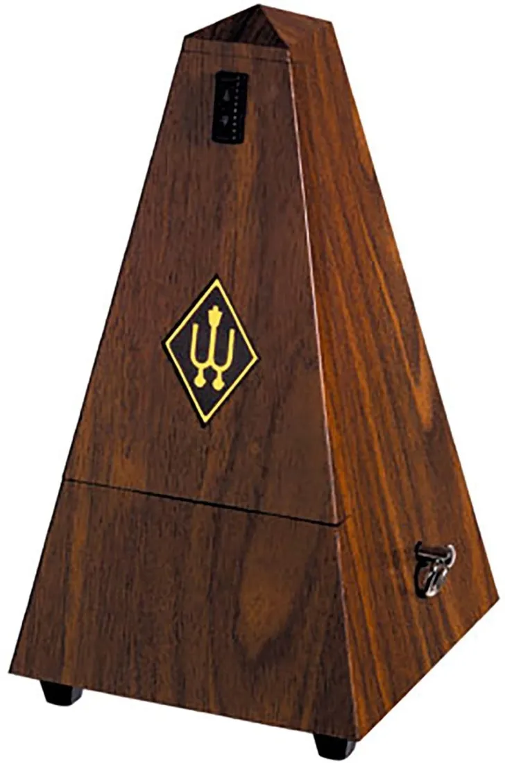wittner-taktell-pyramidenform-metronom