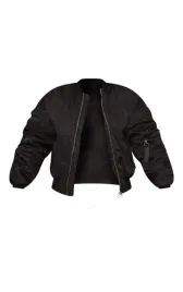 czarna-kurtka-z-dlugim-rekawem-bomberka-oversize