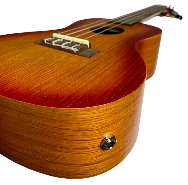 ukulele-koncertowe-baton-rouge-akcesoria-w-zestawie-brak