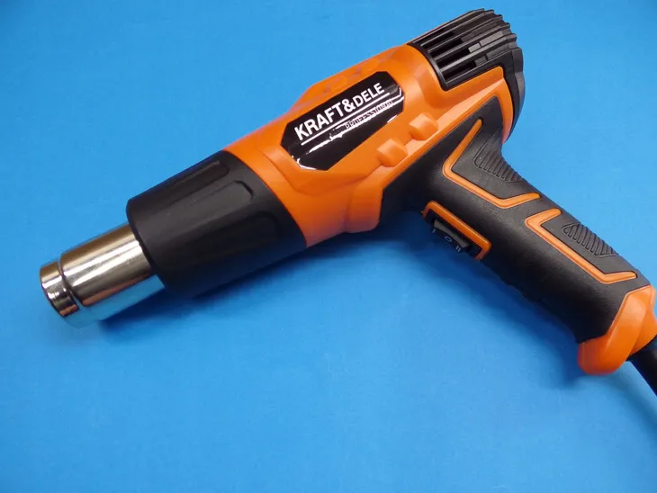 opalarka-kraftanddele-2000-w-230-v-550-c-wydatek-powietrza-500-l-min