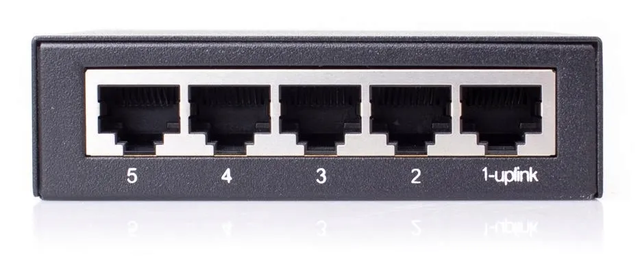 switch-niezarzadzalny-podstawowy-5-portowy-gigabit-waga-z-opakowaniem-1-kg